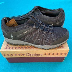 Sketchers Size 10 Seager Hiker Shoes
